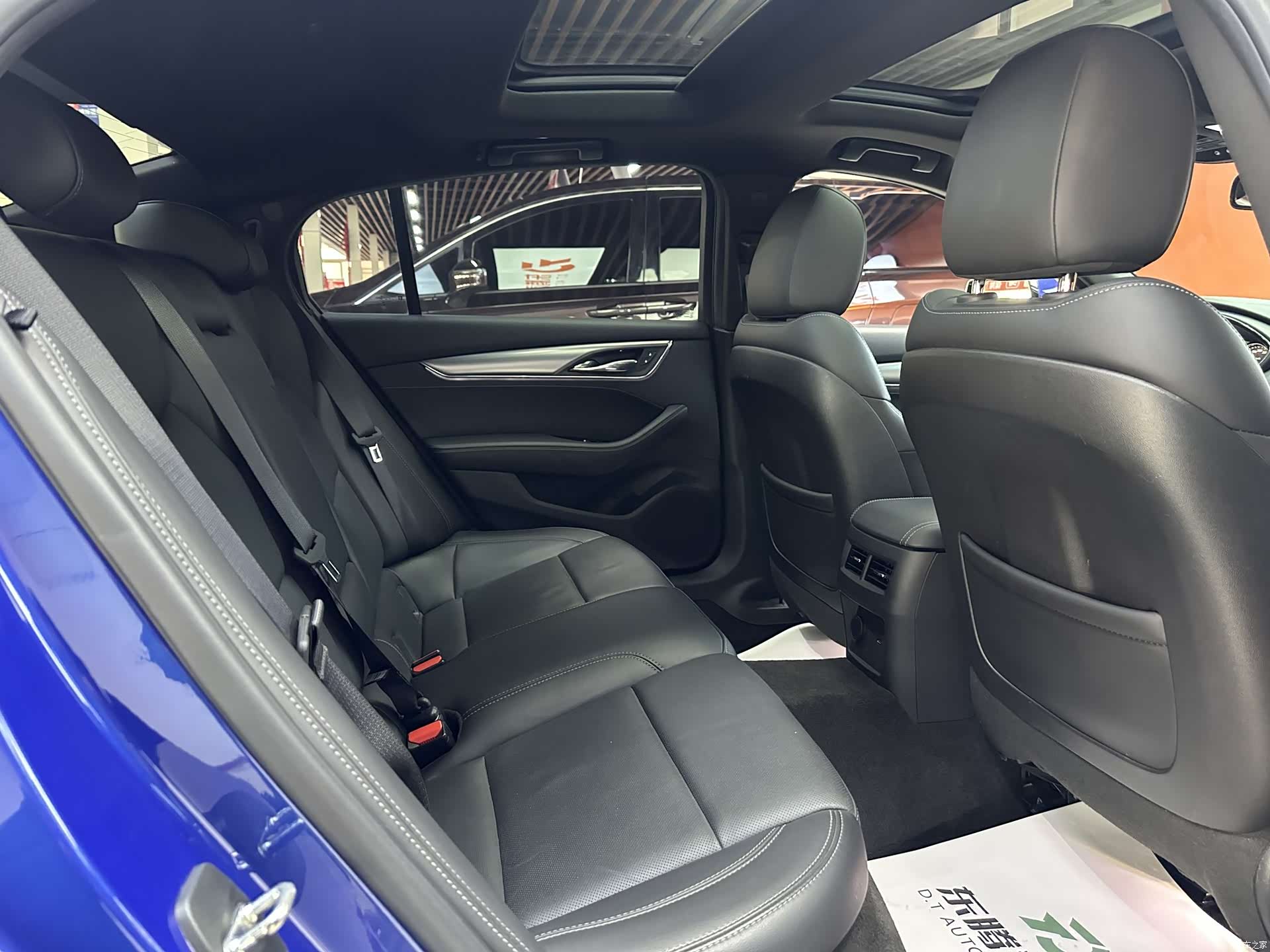 Cadillac CT5, 2022 17