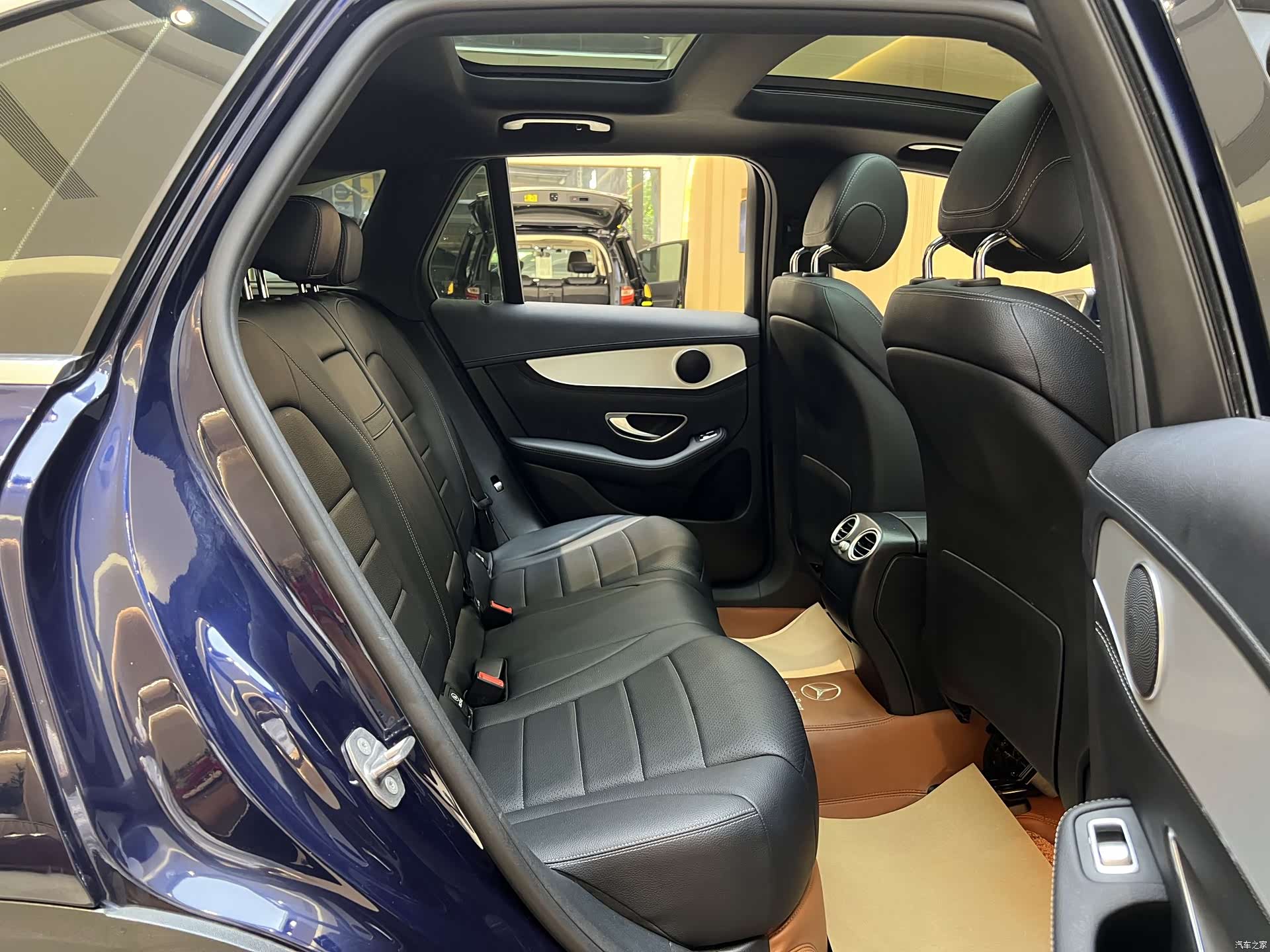 Mercedes-Benz GLC, 2016 9