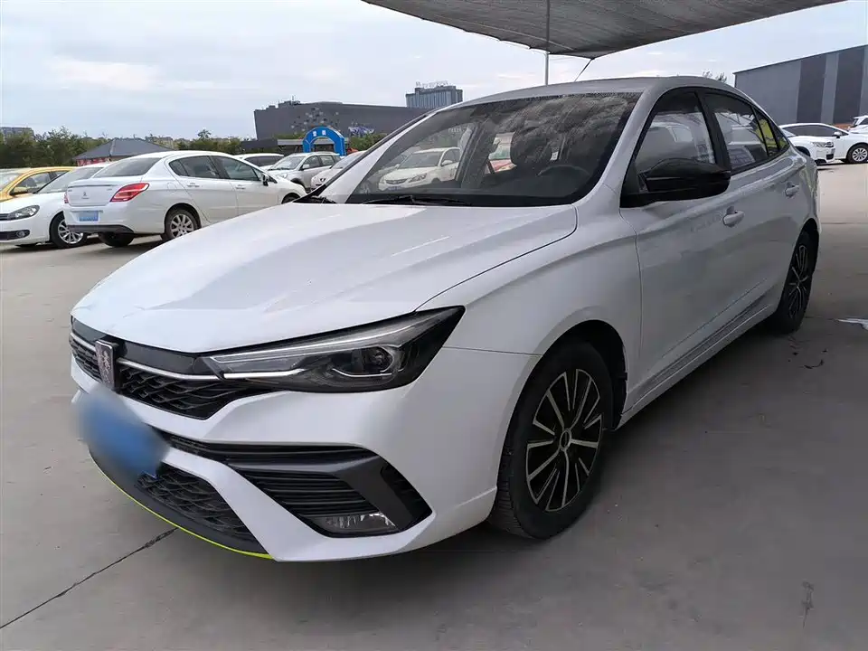 Roewe i5
