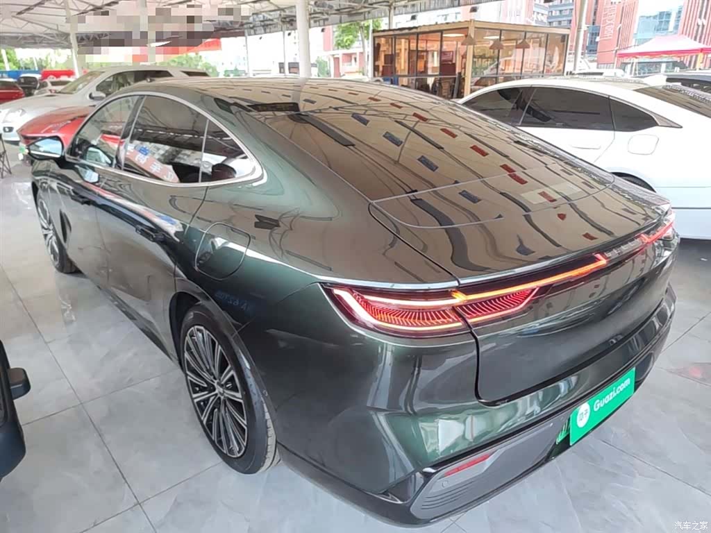 Geely 8, 2025 все фото