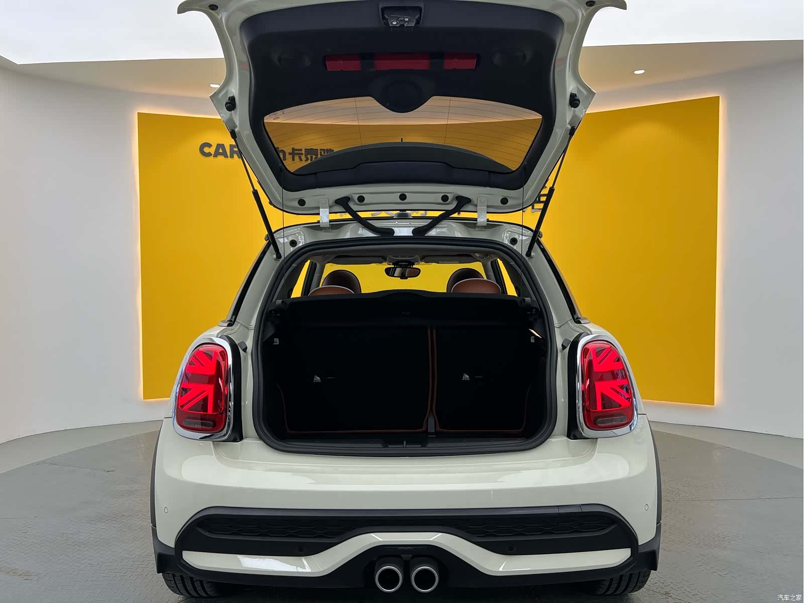 Mini Cooper, 2023 29