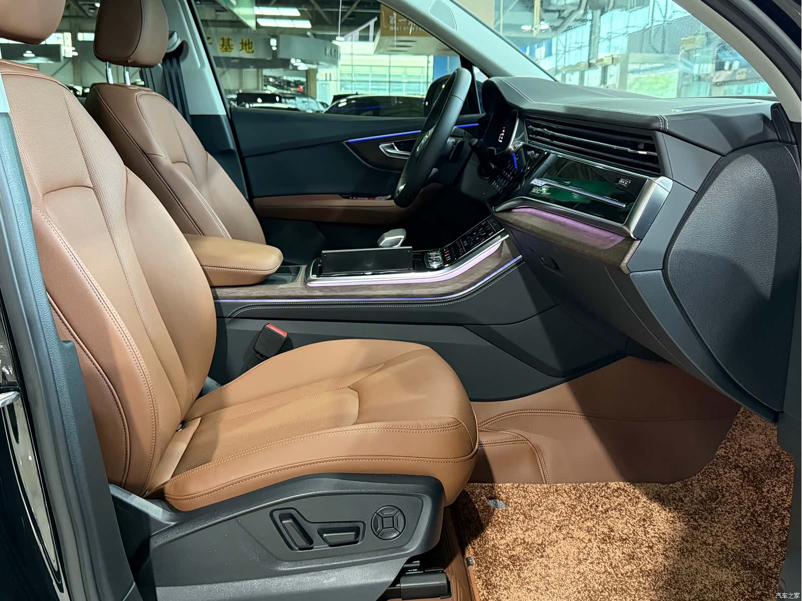 Audi Q7, 2026 8