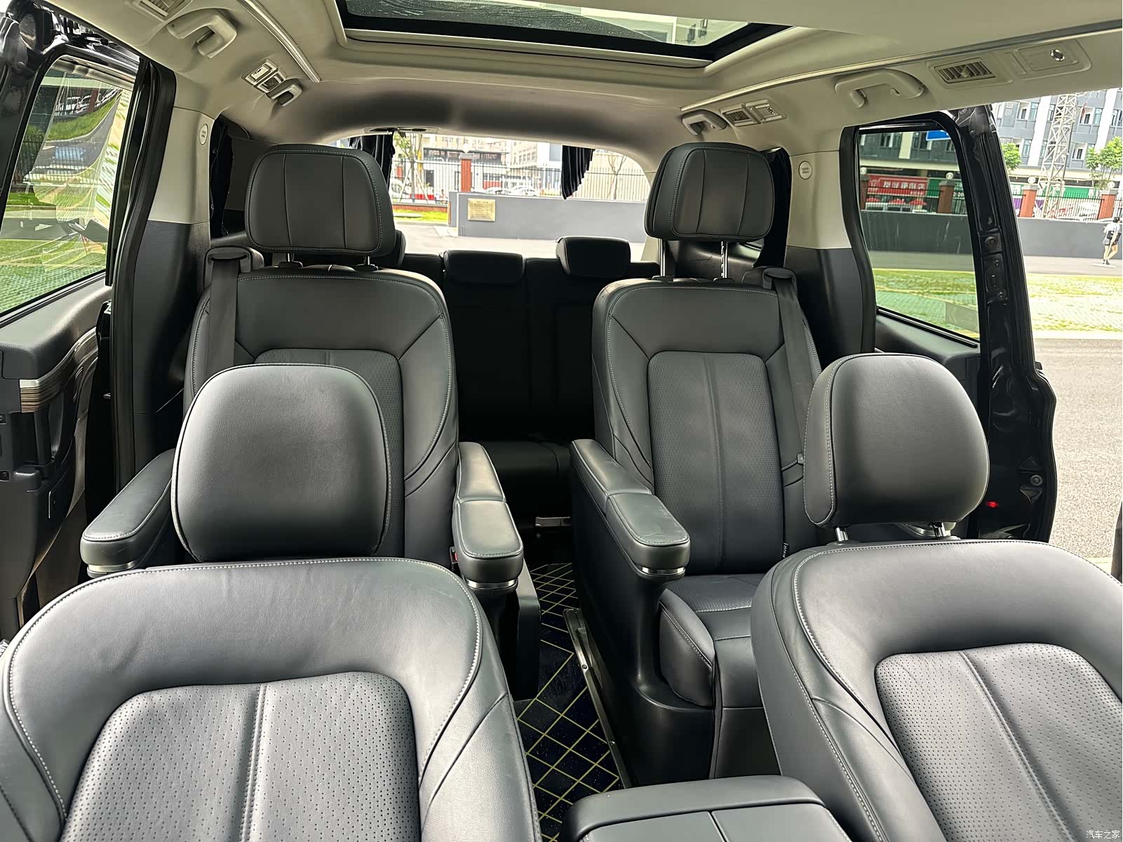 Trumpchi M8, 2022 12