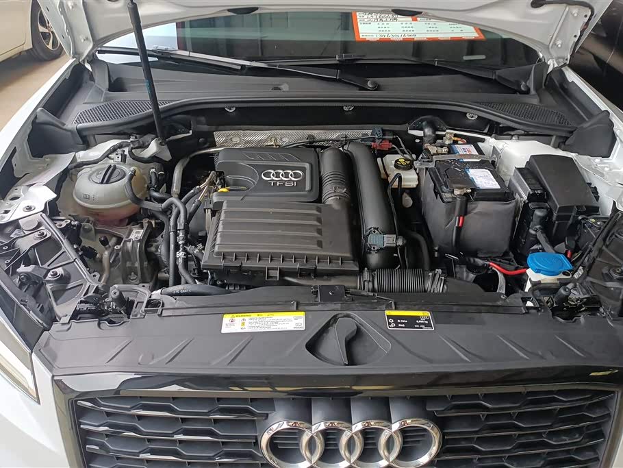 Audi Q2L Audi Q2L