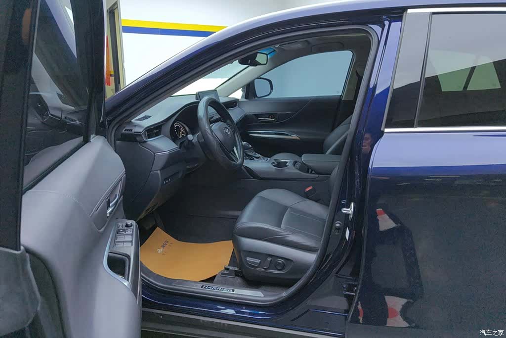 Toyota Harrier, 2022 9
