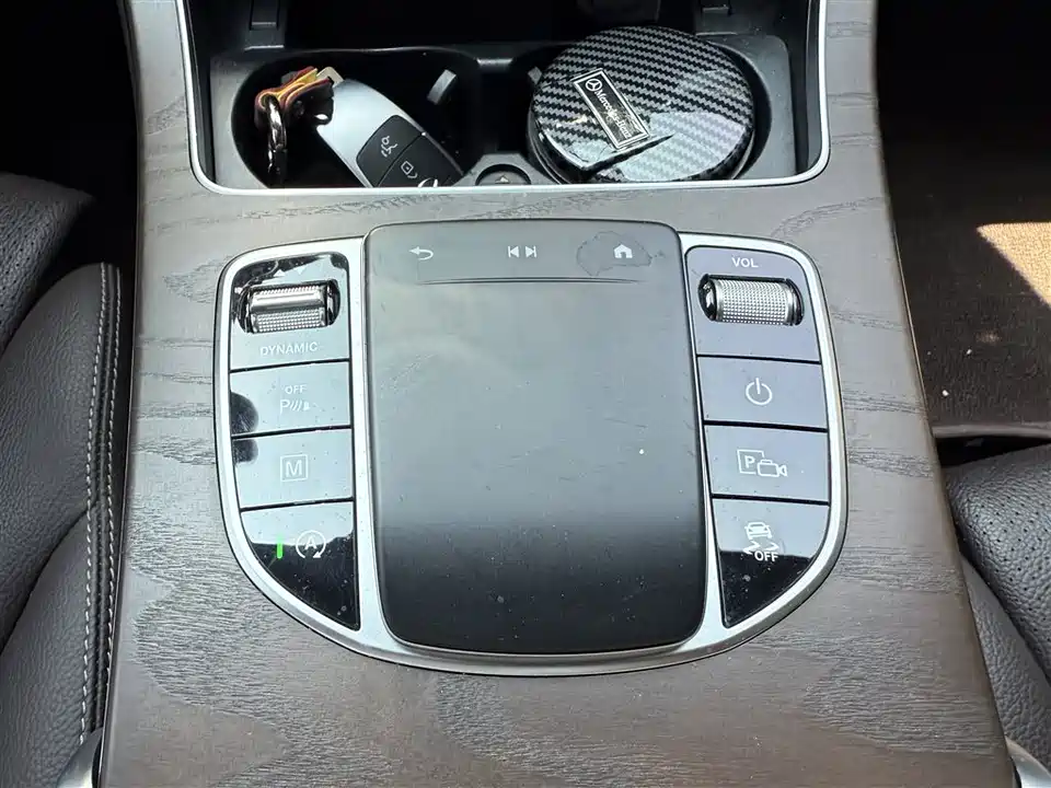 Mercedes-Benz GLC Mercedes-Benz GLC