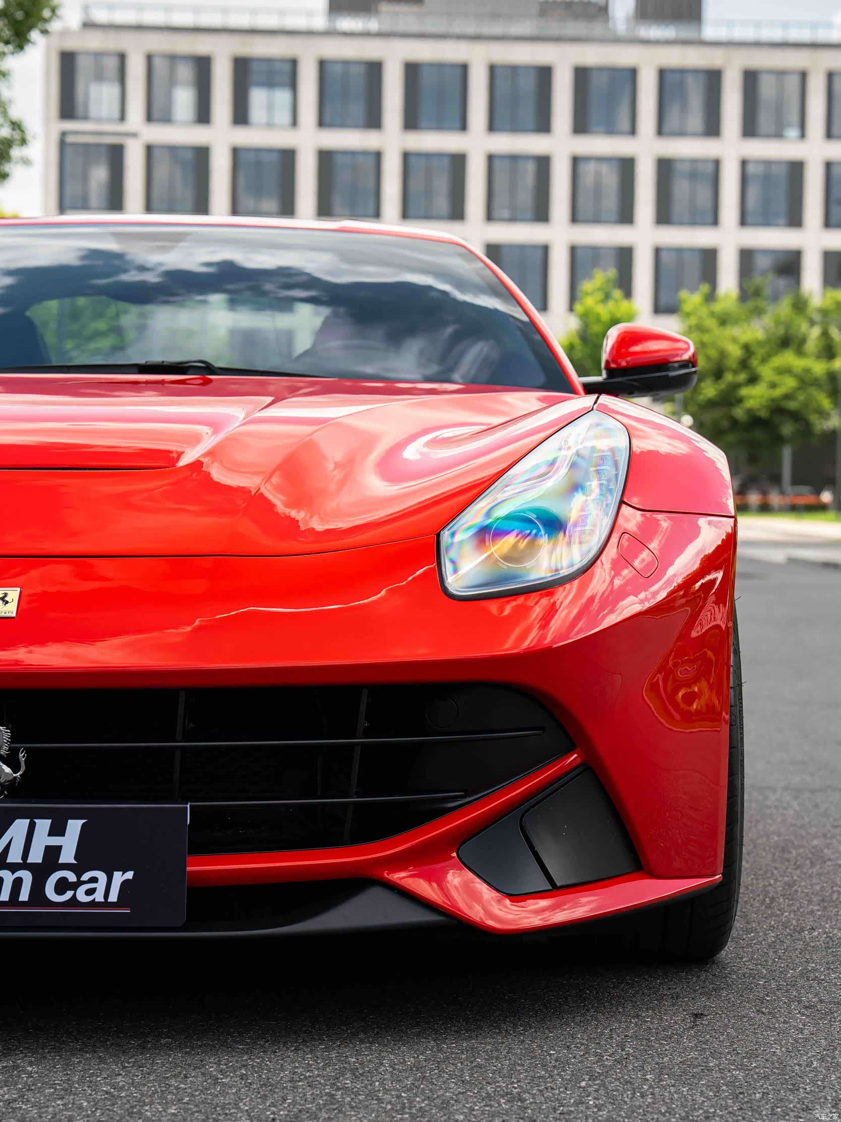 Ferrari F12ber, 2013 3