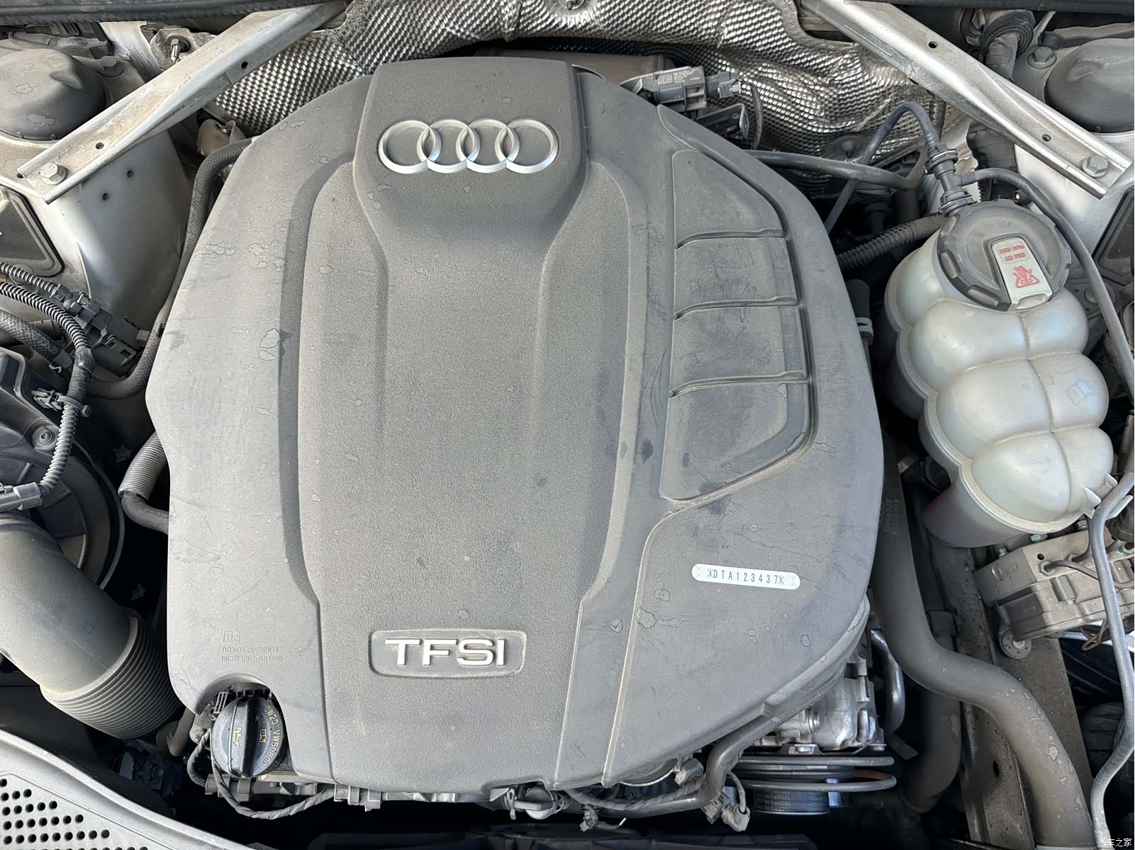 Audi A4L, 2021 17