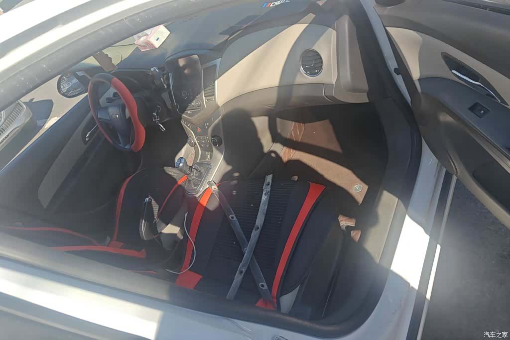 Chevrolet SL, 2015 8