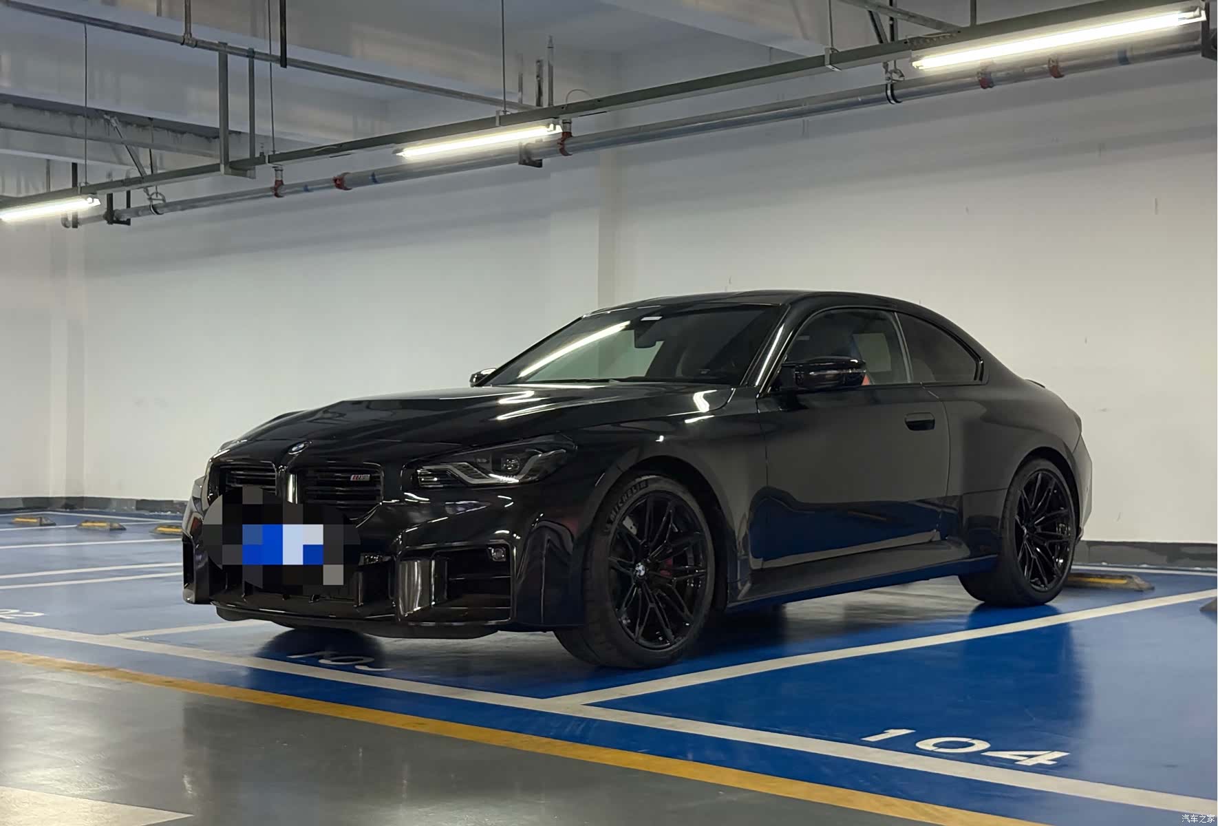 BMW M2, 2025 1