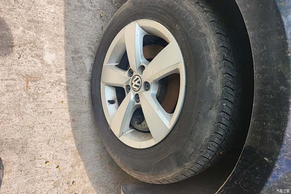 Volkswagen Lavida, 2014 6