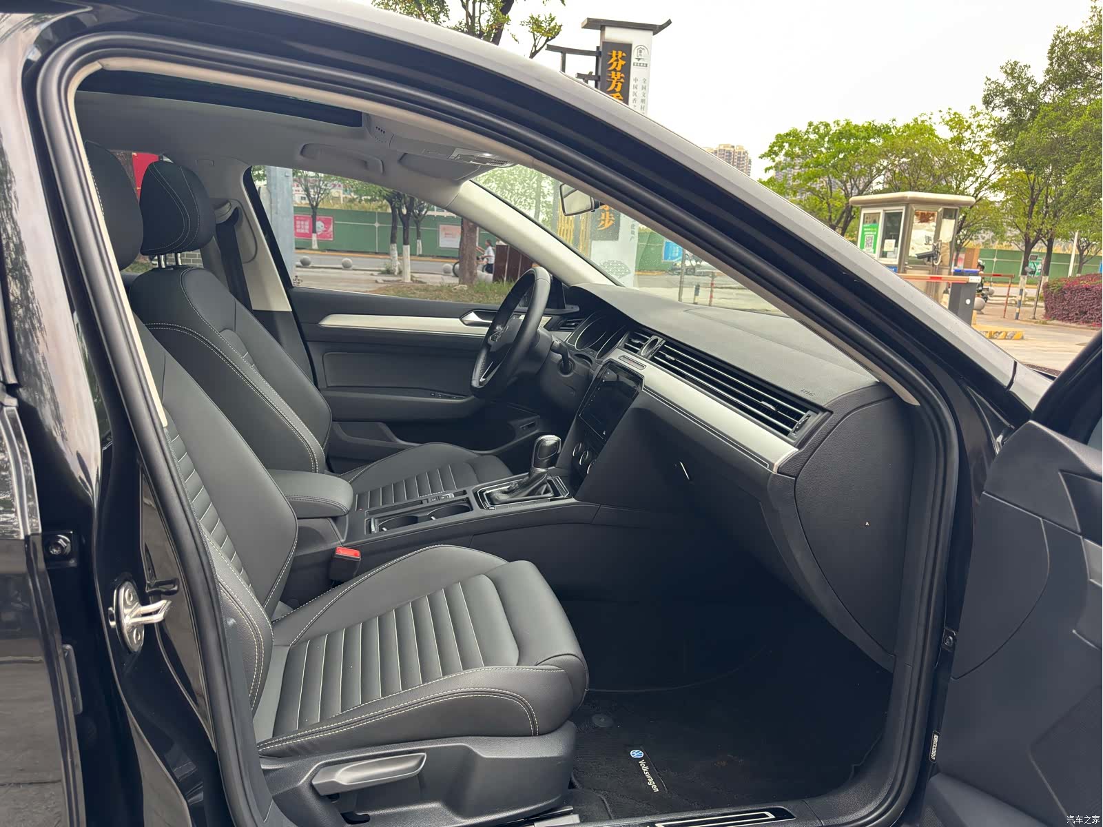 Volkswagen Magotan, 2021 12