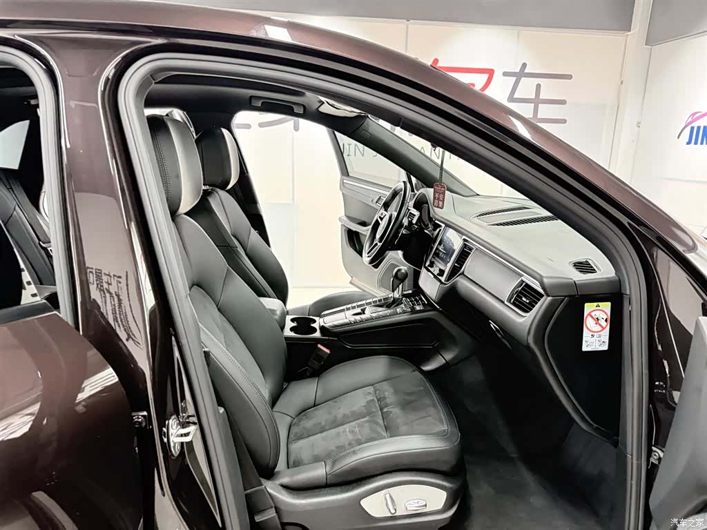 Porsche Macan, 2017 16
