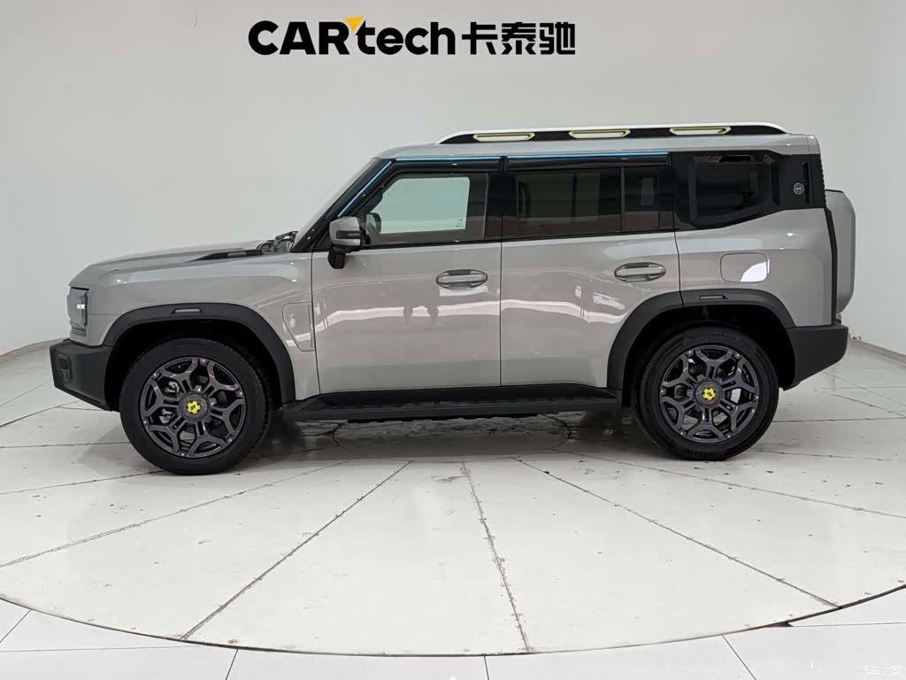 Jetour Traveller, 2025 6