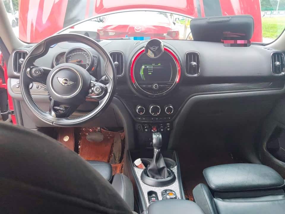 MINI COUNTRYMAN