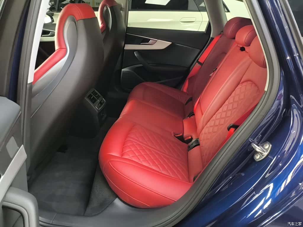 Audi A4, 2020 17
