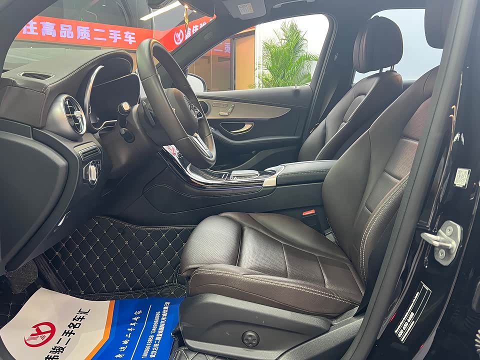 Mercedes-Benz GLC Mercedes-Benz GLC