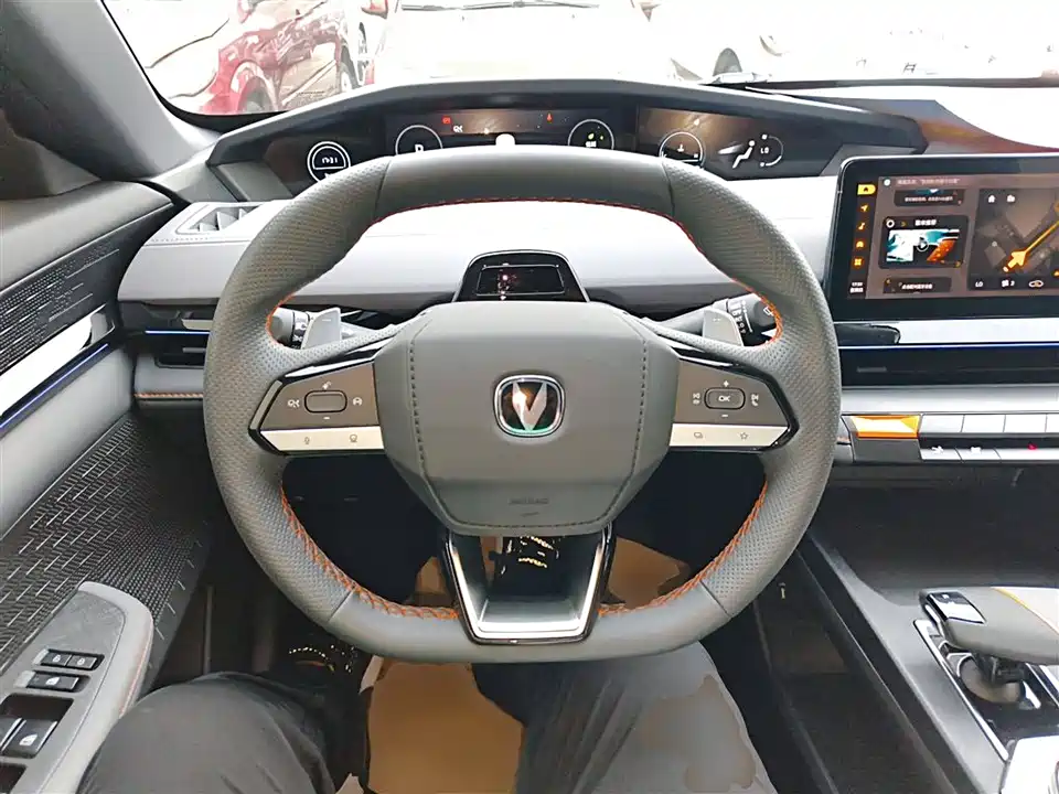 Changan UNI-V