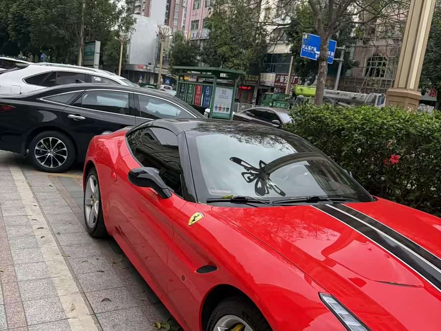 Ferrari California T 2018, фото 4