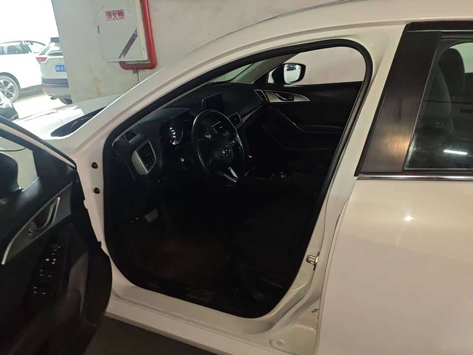 Mazda 3 Angkesaila Mazda 3 Angkesaila
