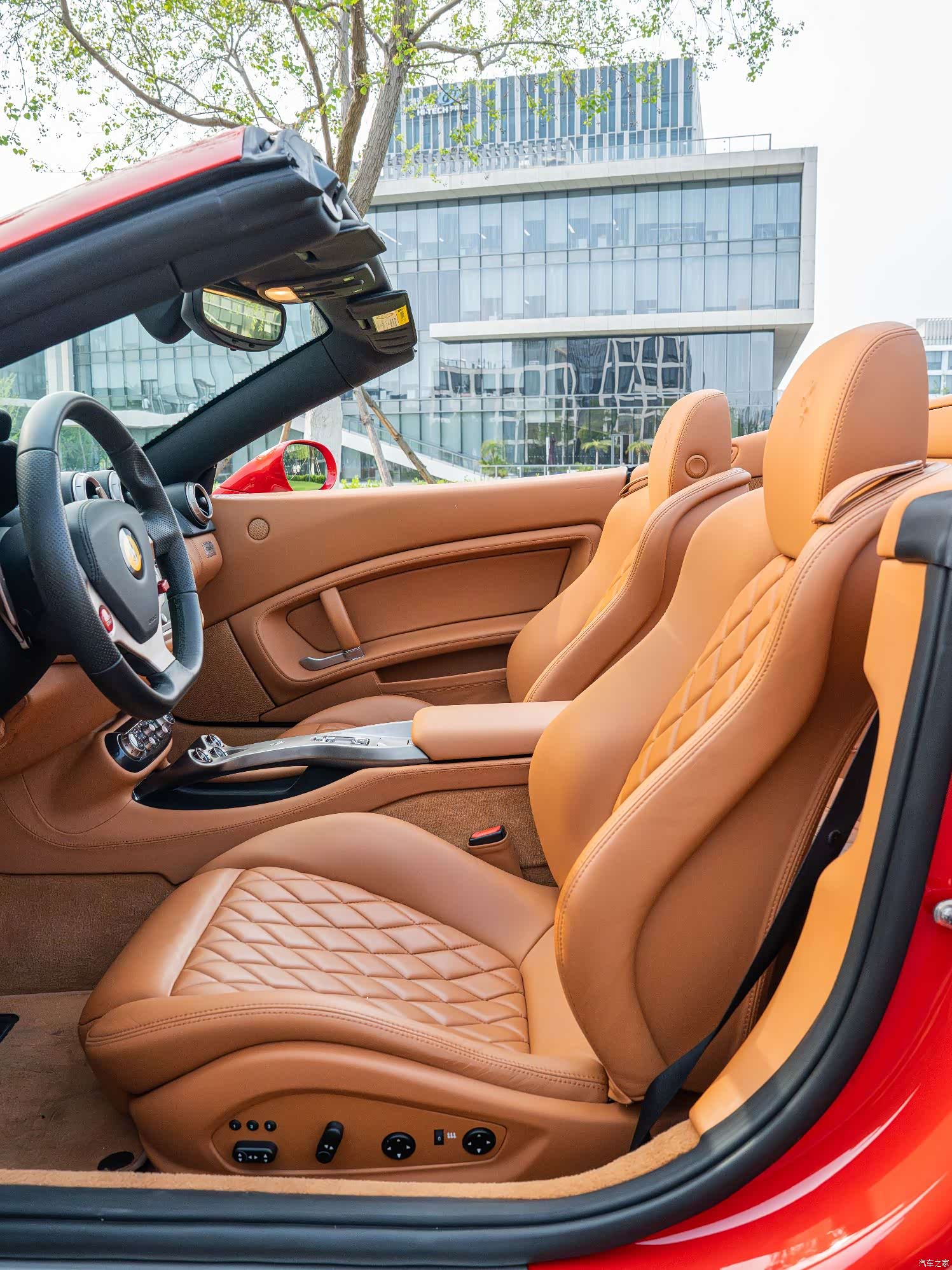 Ferrari California, 2011 14
