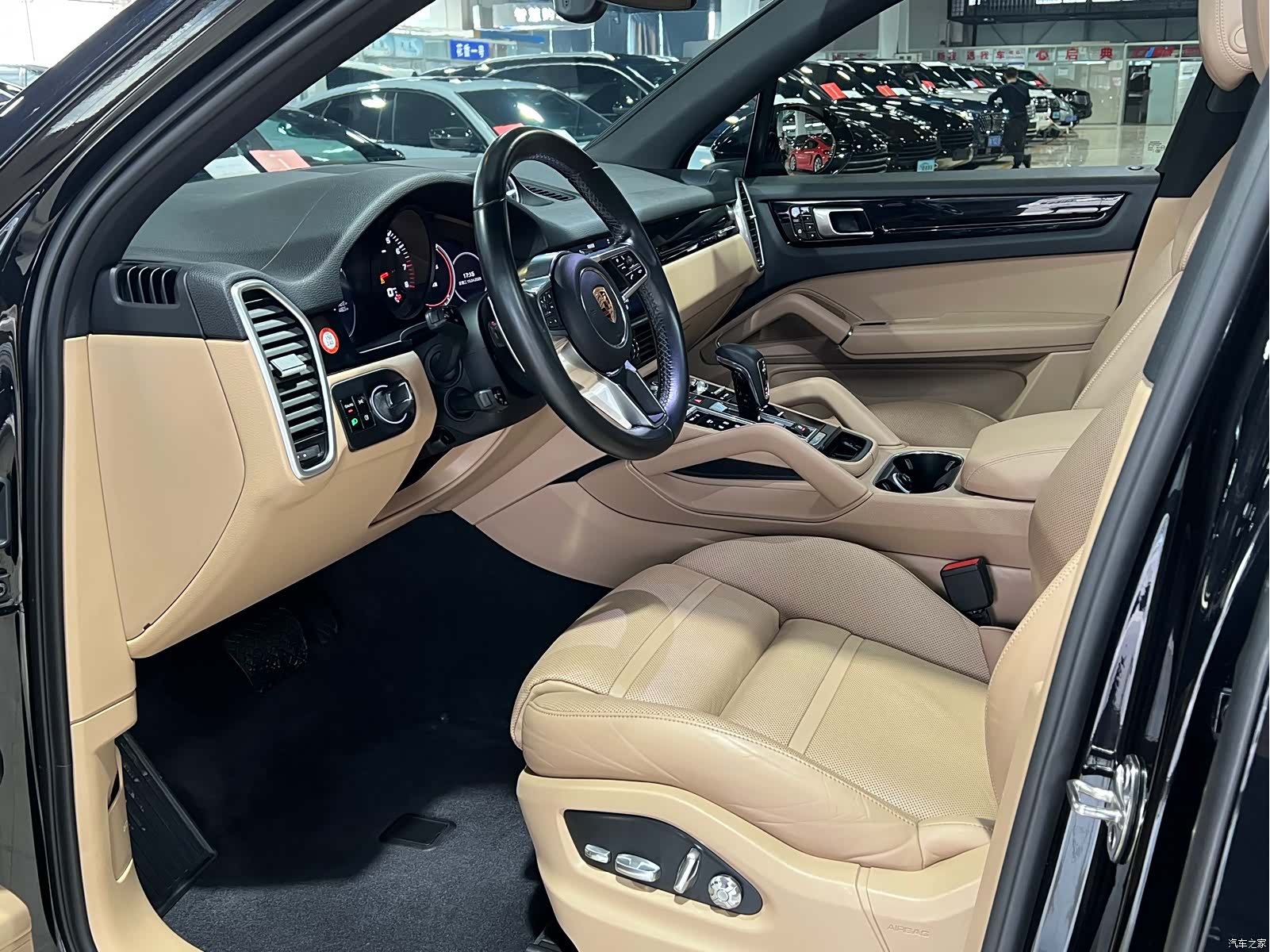 Porsche Cayenne, 2020 13