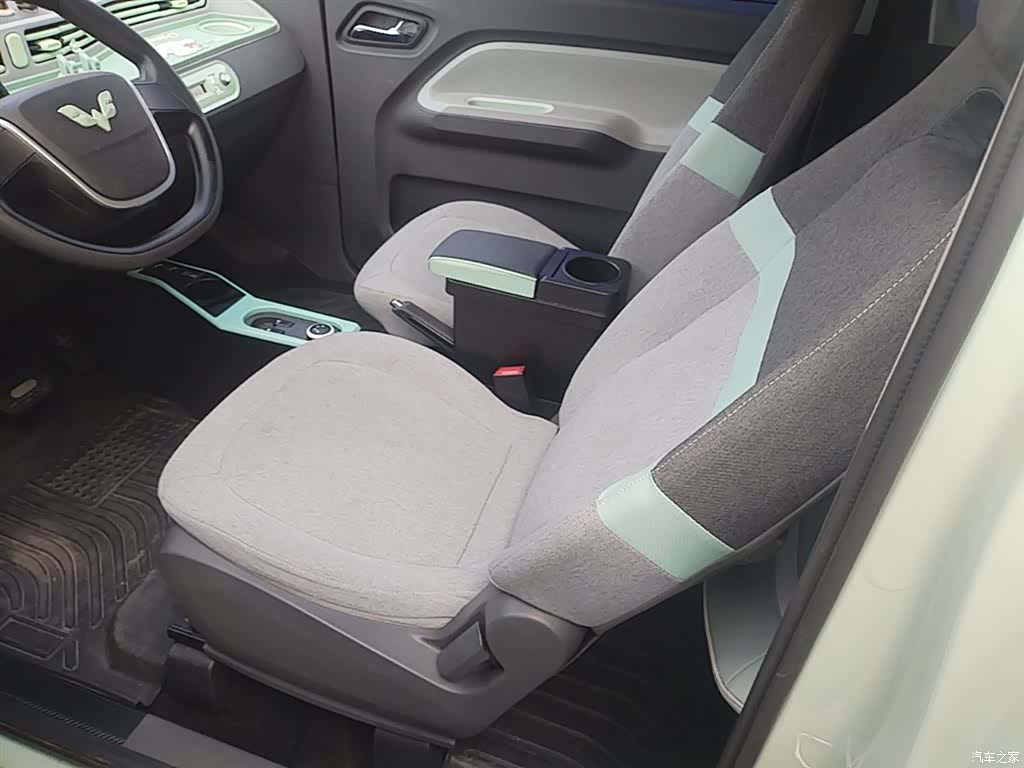 Wuling MINIEV, 2022 15