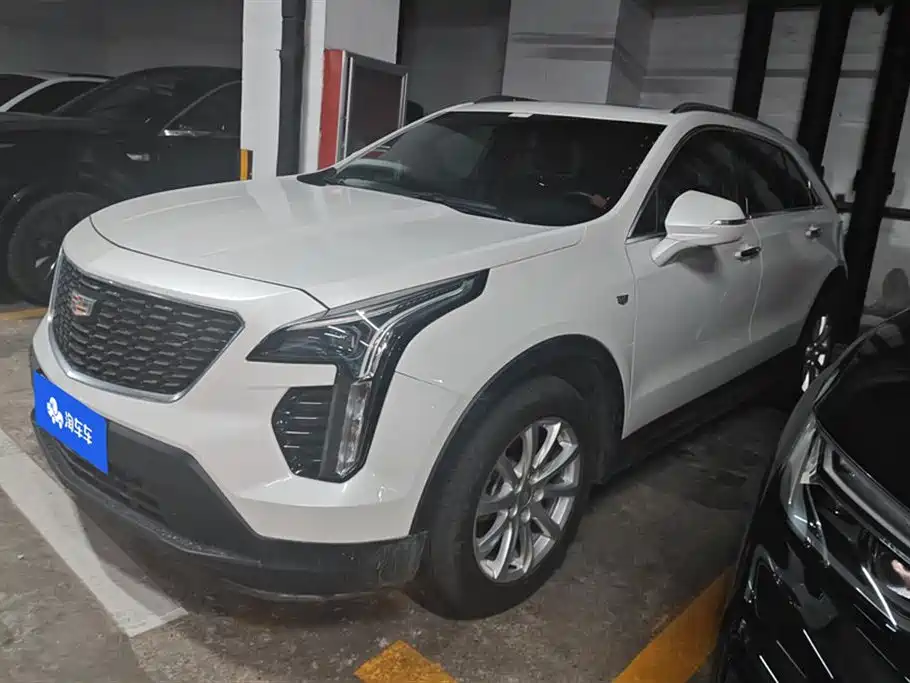 Cadillac XT4