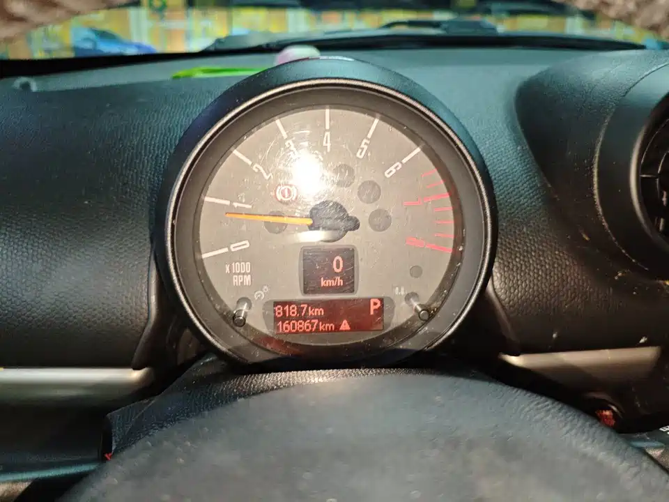 MINI COUNTRYMAN