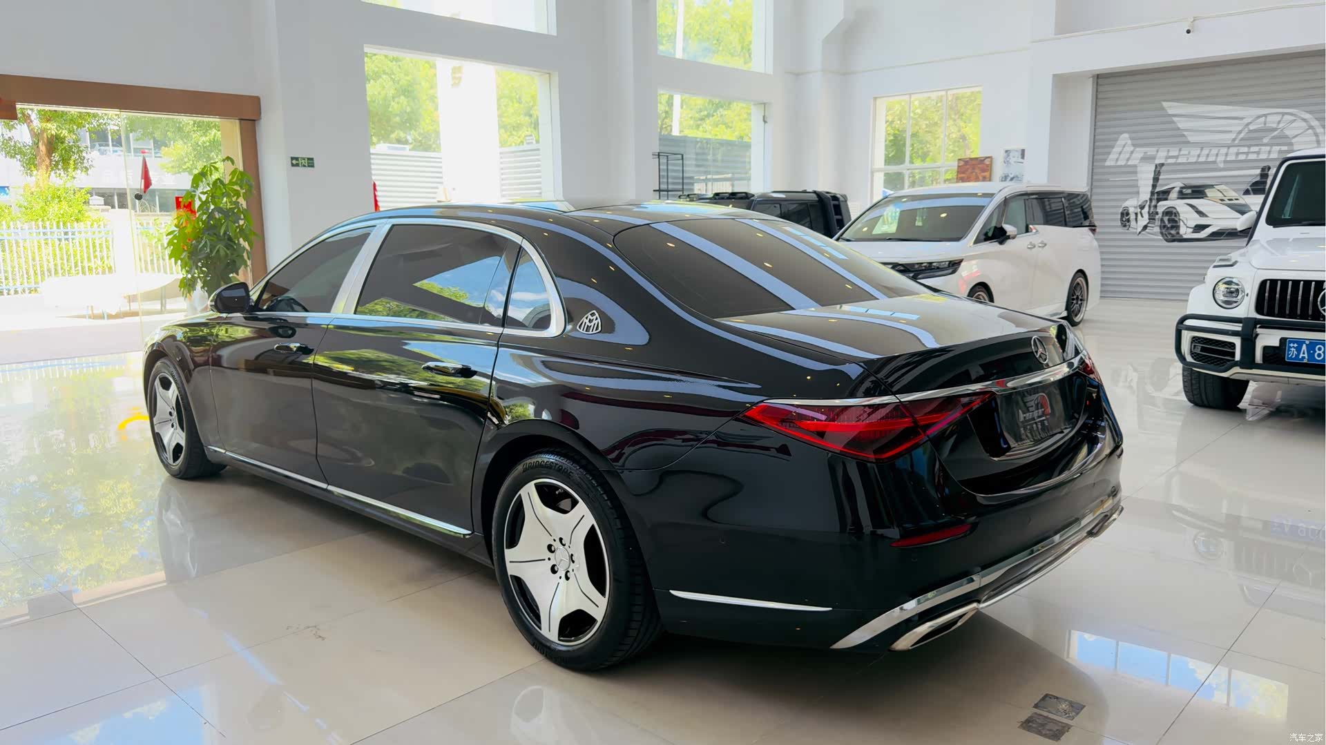 Maybach S-Class, 2021 все фото