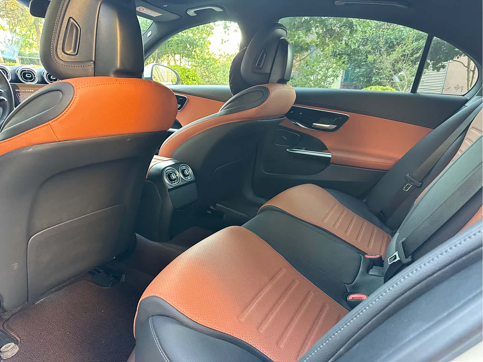 Mercedes-Benz C-Class, 2024 8
