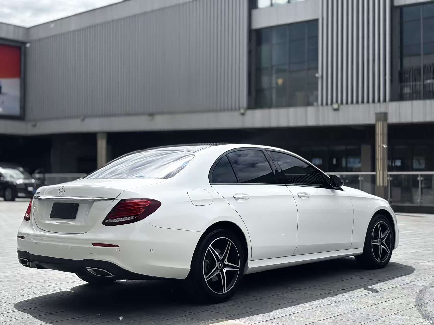 Mercedes-Benz E-Class, 2020 7