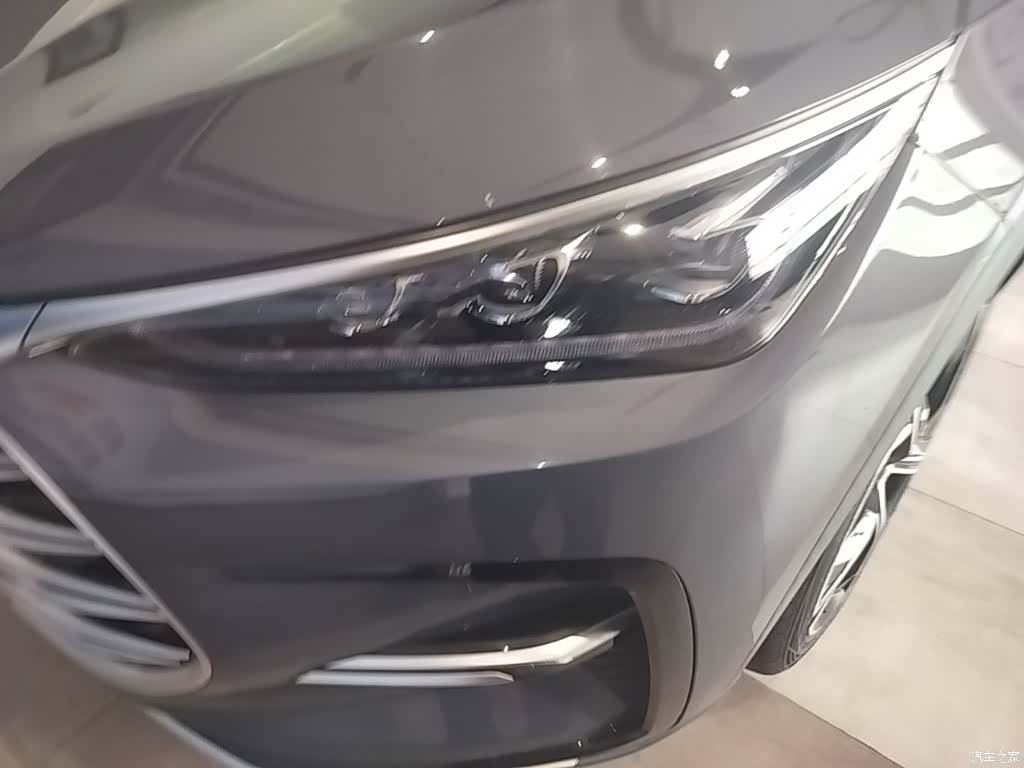 BYD Tang, 2021 24