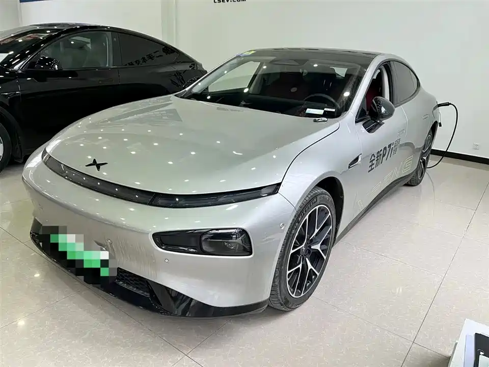 XPENG P7