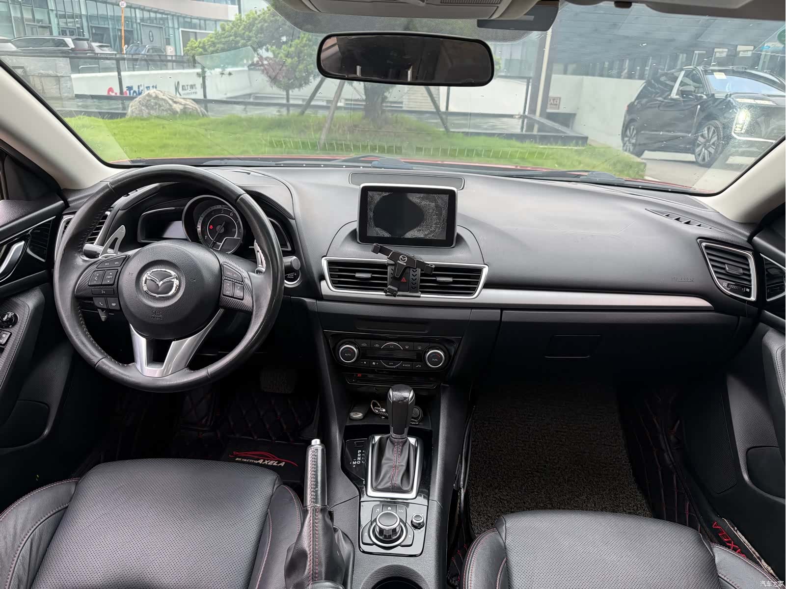 Mazda Mazda3, 2016 16