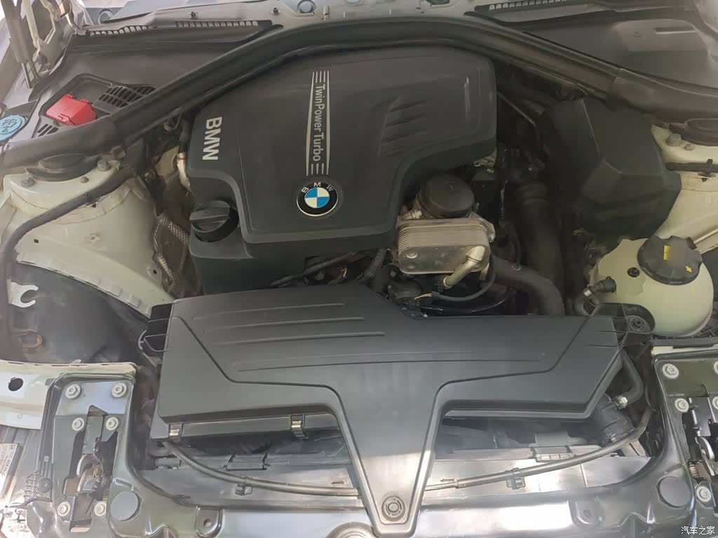 BMW 3 Series, 2016 11