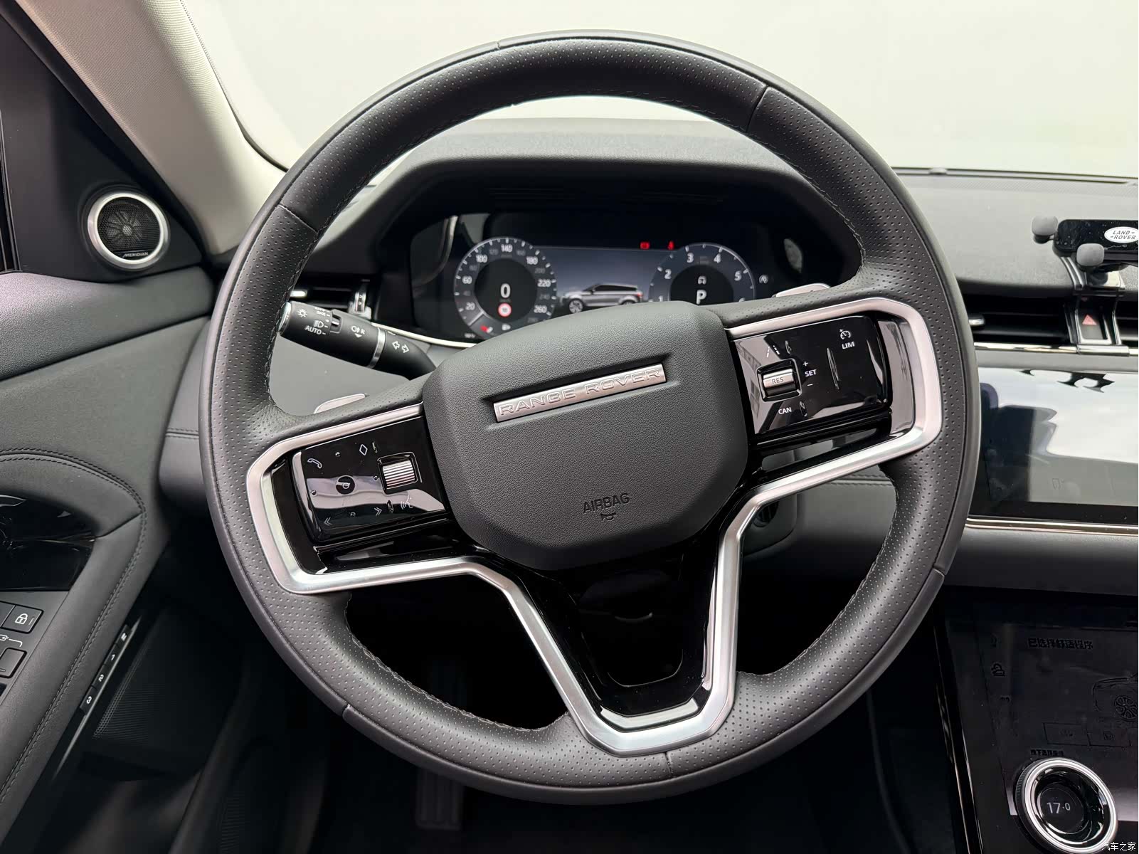 Land Rover Range Rover, 2023 15