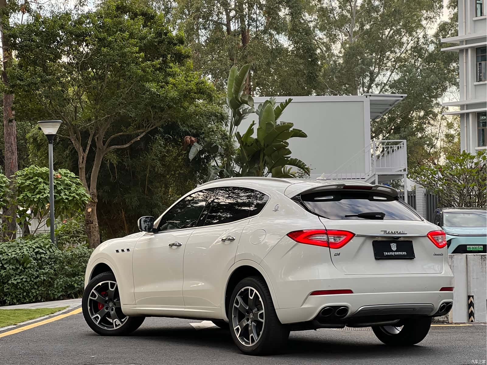 Maserati Levante, 2018 3