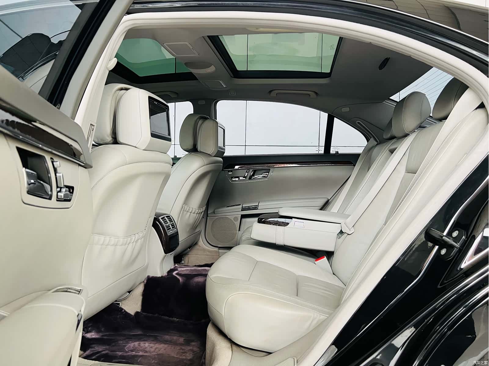 Mercedes-Benz S-Class, 2011 22