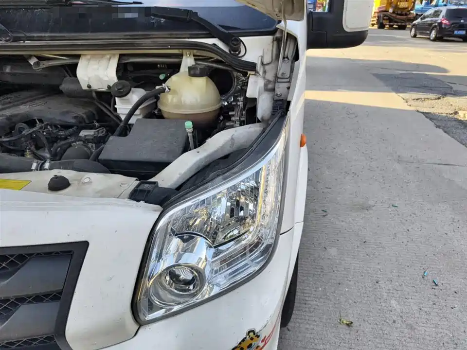 Foton Tuano Foton Tuano