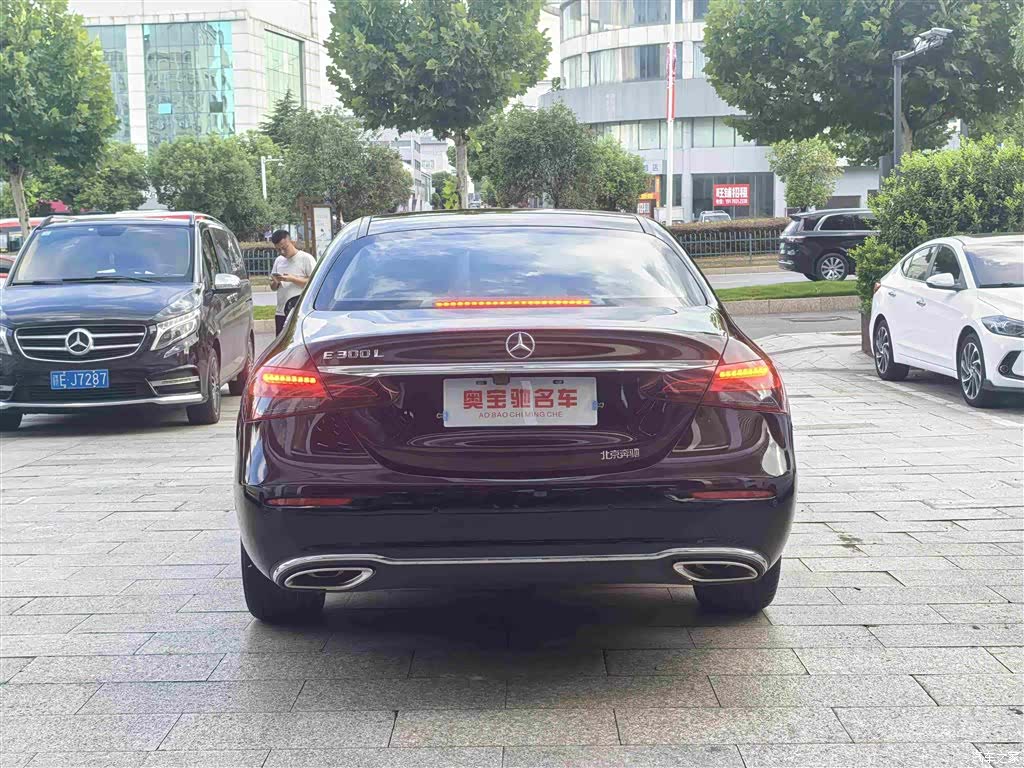 Mercedes-Benz E-Class, 2022 8