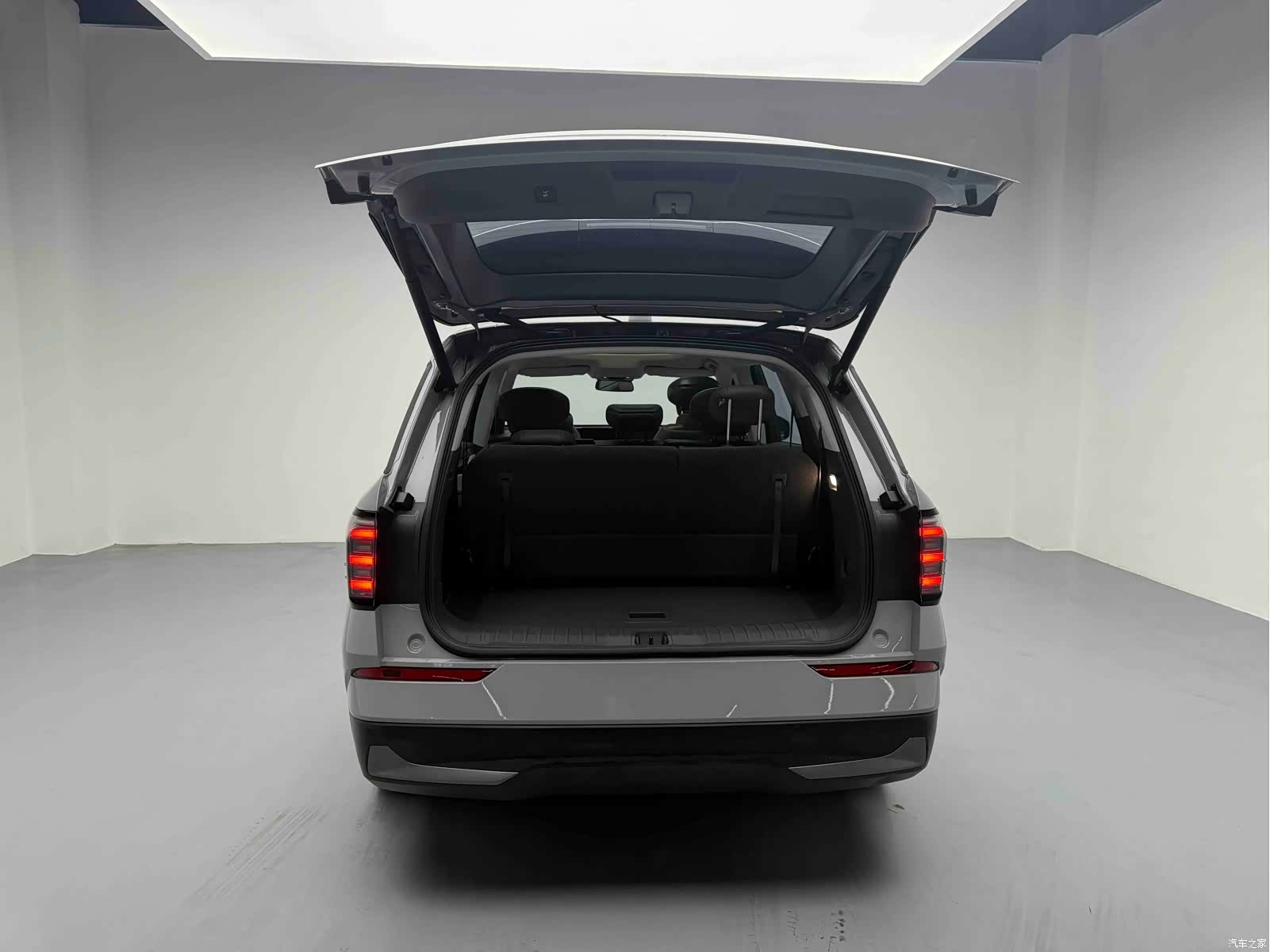 Ford Edge L, 2023 15
