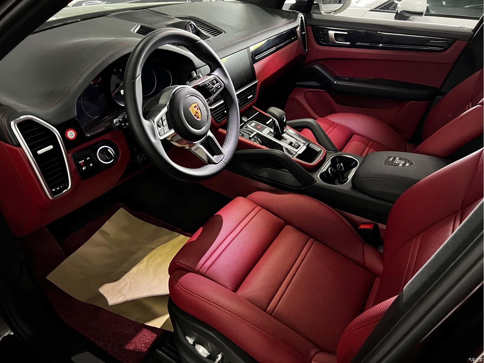 Porsche Cayenne, 2018 6