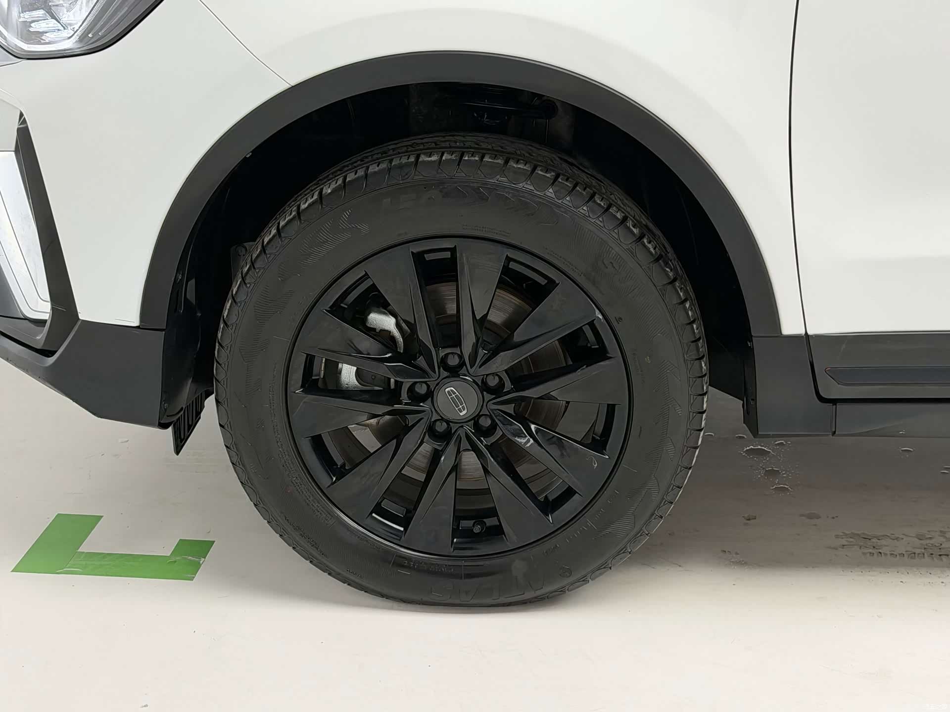 Geely Boyue, 2023 8