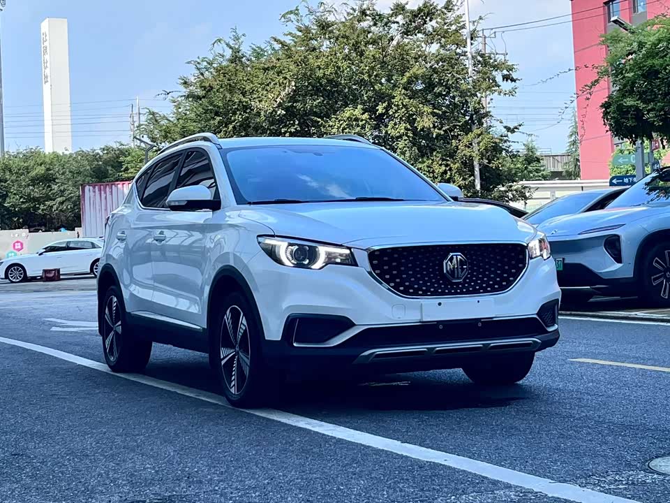 MG EZS pure electric