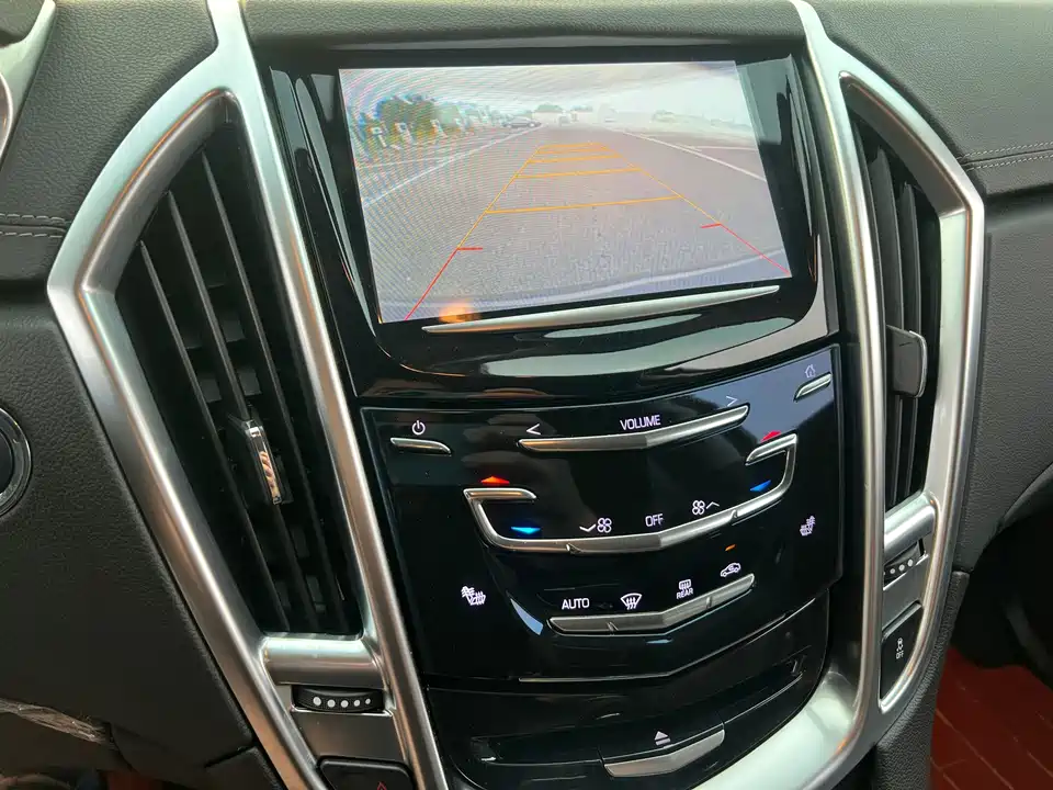 Cadillac SRX
