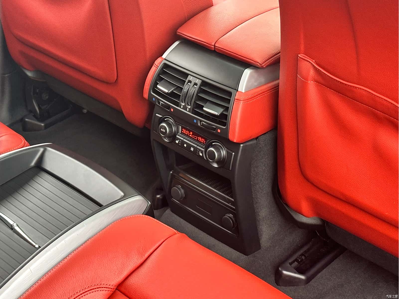 BMW X6, 2013 29