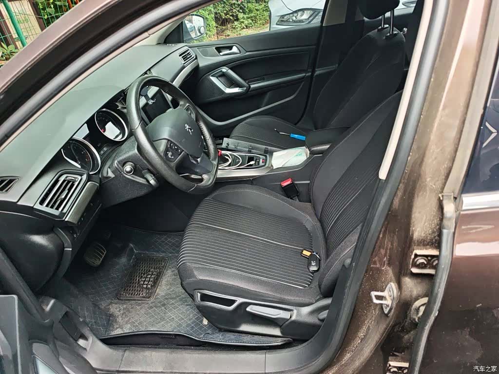 Peugeot 408, 2016 11