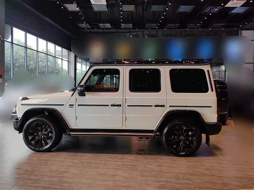 Mercedes-Benz G-class