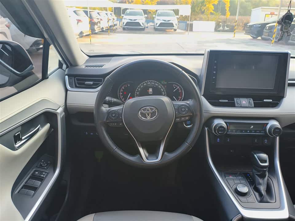 Toyota RAV4 Rongfang